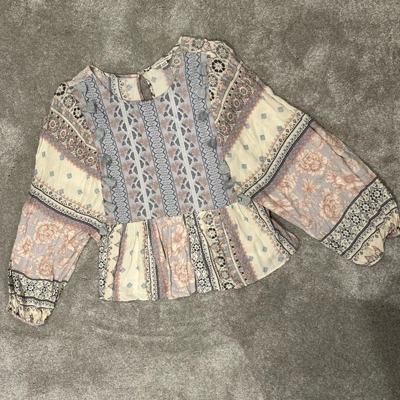 American Eagle Boho Blouse Peplum Long Sleeve Peasant Top Size Small Like New - Picture 2 of 5